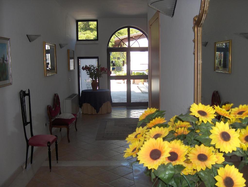 Hotel Piccolo Paradiso Di Rodi Garganico Luaran gambar