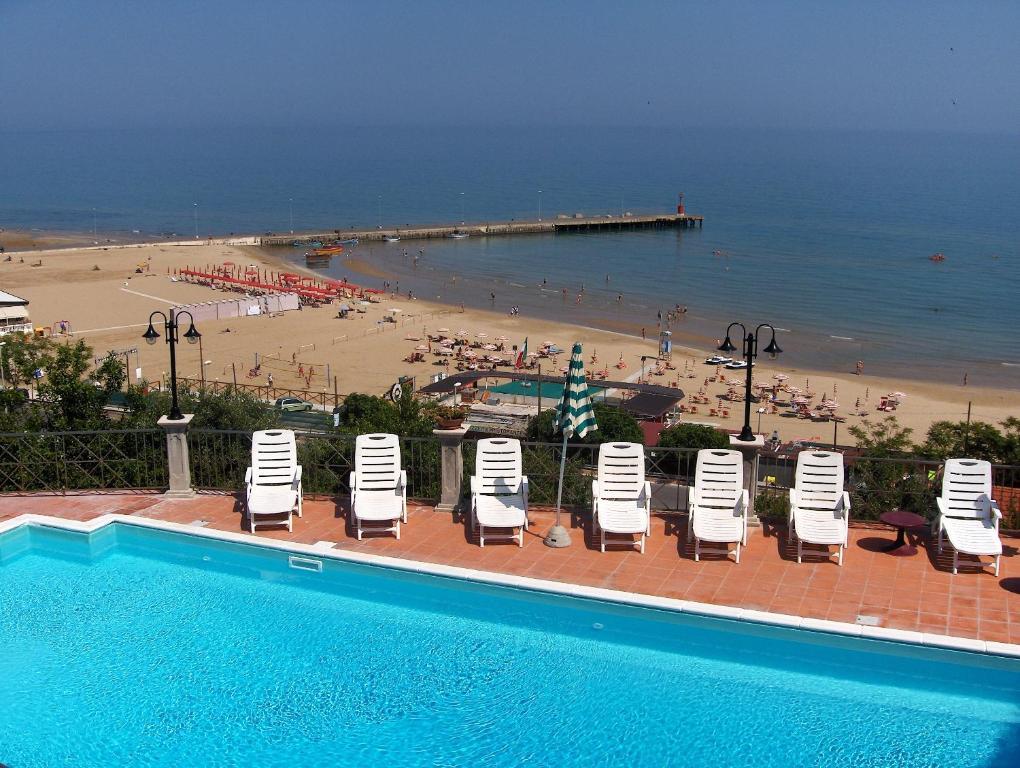 Hotel Piccolo Paradiso Di Rodi Garganico Luaran gambar